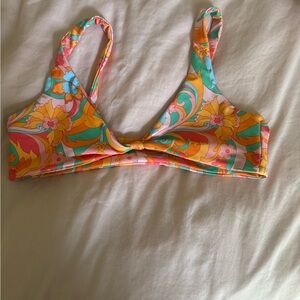 Skatie Floral Bikini Top